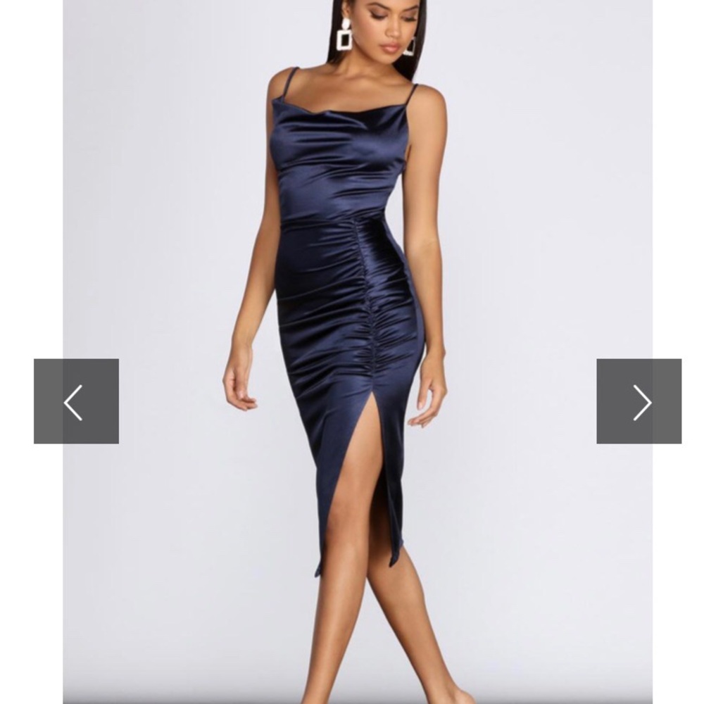 Ready in Ruch Midi Dress